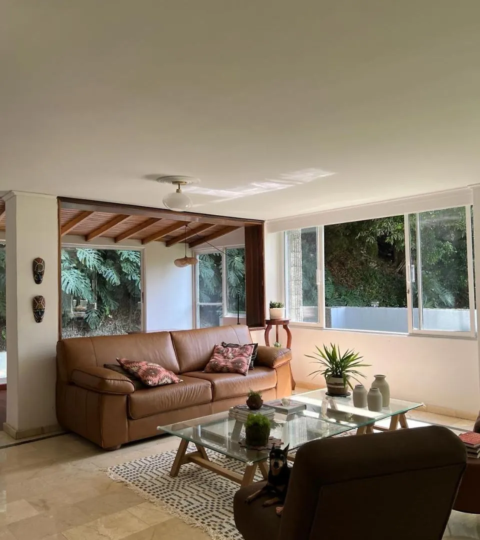 Homestay Yessica Apto Medellin Colombia